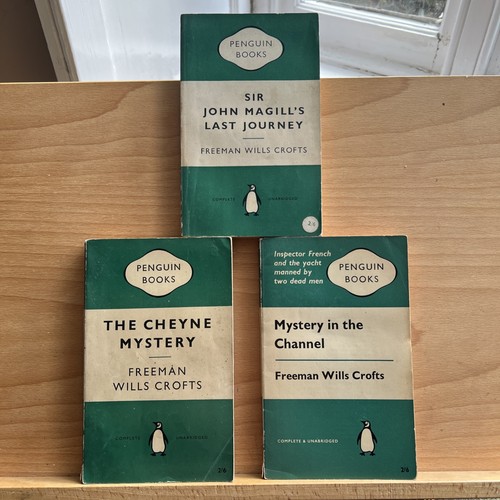Vintage penguin crime - 3,