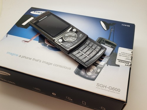 Boxed great condition unlocked - boxed,