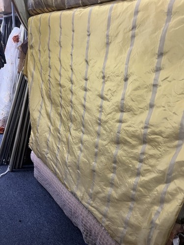 Striped taffeta silk 100 - striped,