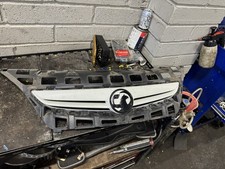 Vauxhall Astra J GTC Vxr Front Complete Grill White Z40r Good Condition