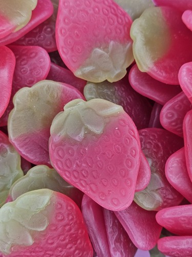 Giant strawberry sweets - giant,
