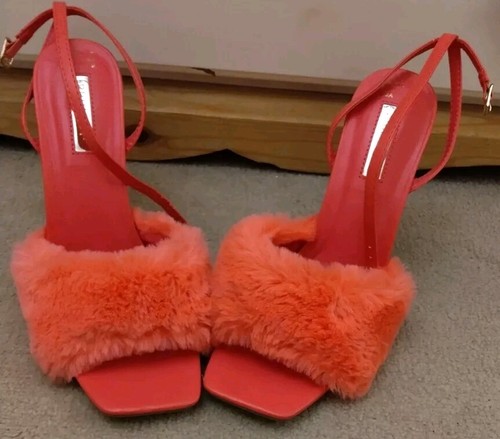 Fluffy faux fur strappy - fluffy,