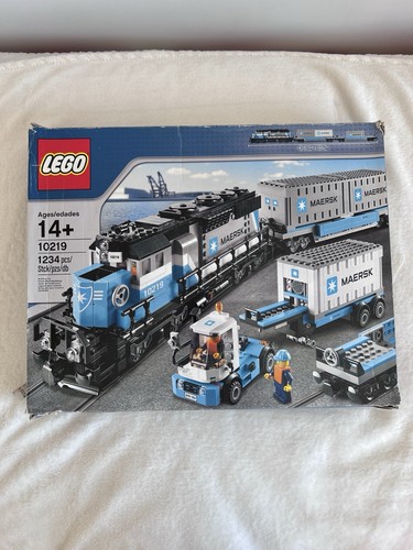 Lego maersk train - lego,