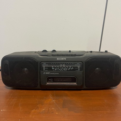 Sony cfs 200l radio cassette - sony,