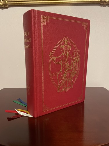 Daily roman missal complete - daily,