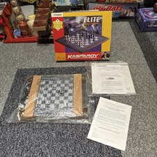 Saitek Kasparov Elite Chess