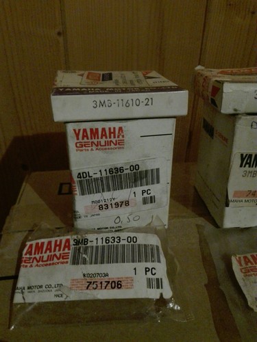 Original piston kit 2nd - , o/s