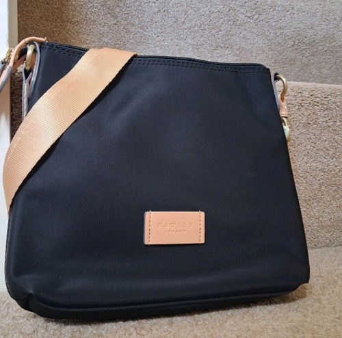 Radley london pocket - london,