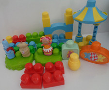 Mega Bloks In The Night Garden Gazebo & Bloks  With Figures