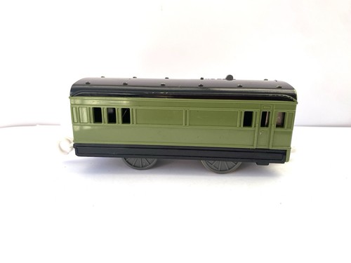 Tomy trackmaster green - trackmaster,