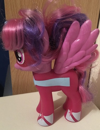 Little pony toy - little,