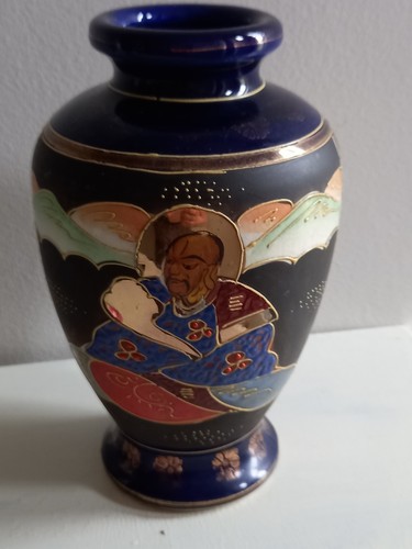 Japanese vase height cms - height,