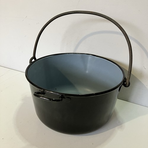 Judge ware enamel - ware,
