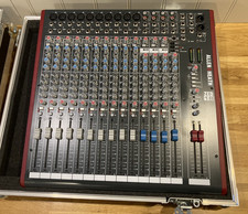 Allen and Heath -ZED 18 analogue mixer  ** FANTASTIC CONDITION **  + flight case