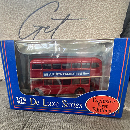 Exclusive first editions - first, de