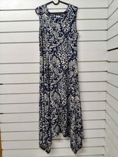 Roman Women's Hanky Hem 14