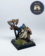 Warhammer - The Old World - Dwarf Thane with Axe & Shield - Metal
