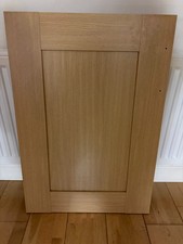 B&Q Oak Style Shaker kitchen