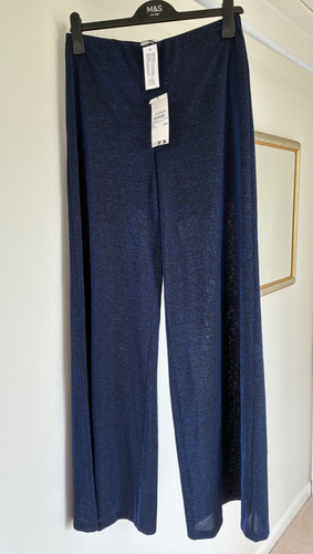 James lakeland luxury - james,