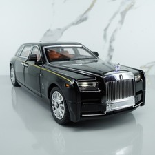 Rolls Royce Phantom VIII 1:18