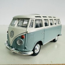Maisto 1:40 Scale Volkswagen VW Samba Camper Van Diecast Model