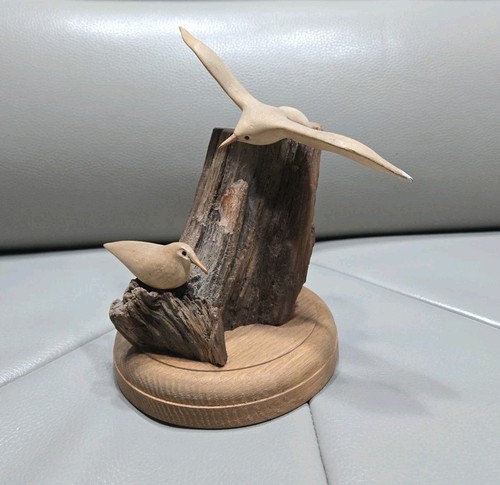 Beautiful hand carved wood - hand,