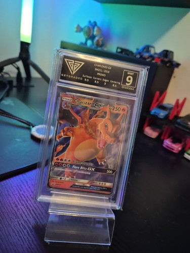 Charizard sm211 2019 promo - gx,