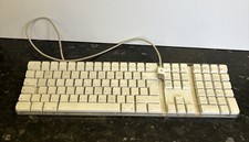 Apple Keyboard Model A1048 USB