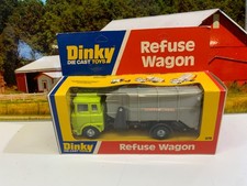 DINKY. 978. REFUSE WAGON. BEDFORD TK BIN LORRY. DUST BIN TRUCK MINT & BOXED.BINS