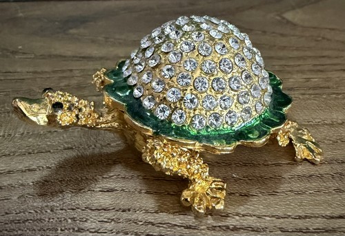 Stunning gilt tortoise - stunning, a