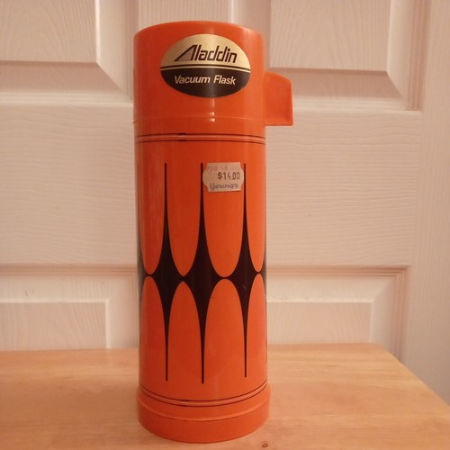 Vintage retro aladdin - retro,