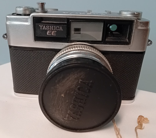 Yashica 35mm film - ee,