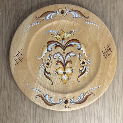 Hand paint scandinavian - hand,