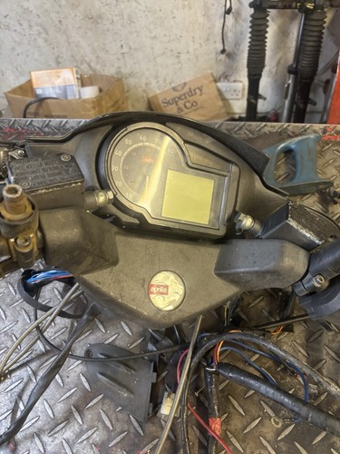 Aprilia sr50 2016 - sr50, lot