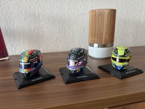 Lewis hamilton helmets - 3,