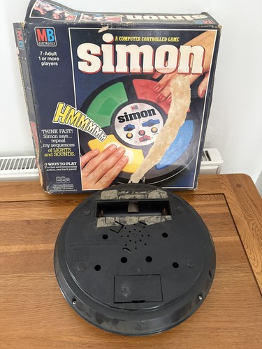 Simon electronic game - simon, vintage