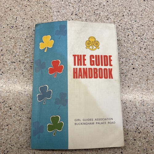 Vintage the girl - vintage, guide