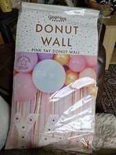 Yay Pink Ombre Donut Wall Stand Ginger Ray New