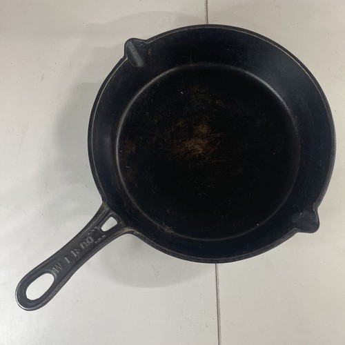 Antique cast iron fry pan - antique,