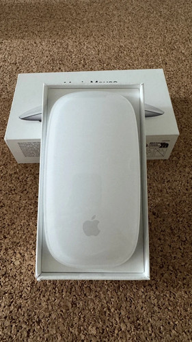 Genuine new apple - new,