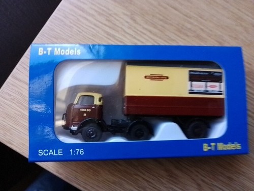 Base toys karrier tractor - base,