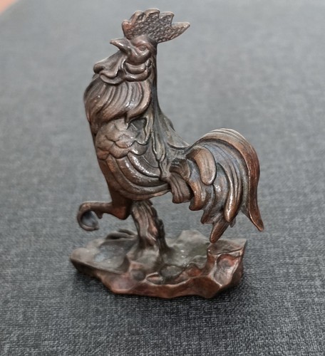 Beautifully detailed vintage - beautifully,