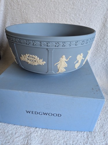 Wedgwood blue white jasperware - blue&white,