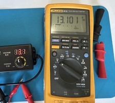Fluke 89 IV True RMS Multimeter comes with original leads and valid Calibration