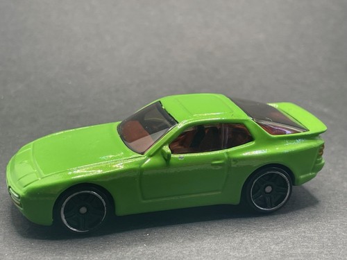 Hot wheels porsche 944 - wheels, turbo