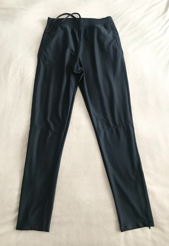 Under armour tracksuit bottom - under,