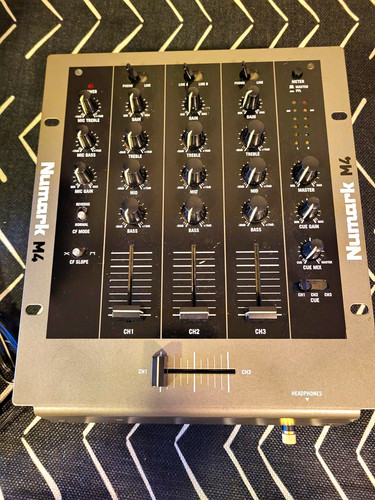 Numark channel analogue - m4, 3-channel
