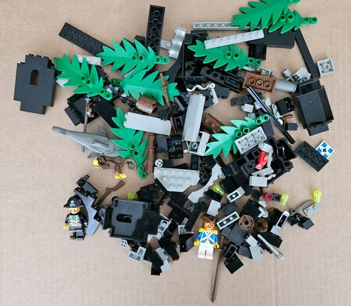 Lego pirates rock island - lego,