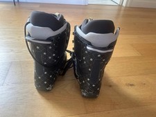 DC SHOE COMPANY USA UK 9.5 Snowboard Boots