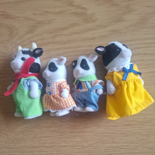 Sylvanian families friesian - families,